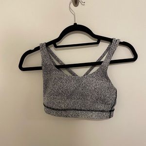 Lululemon sports bra